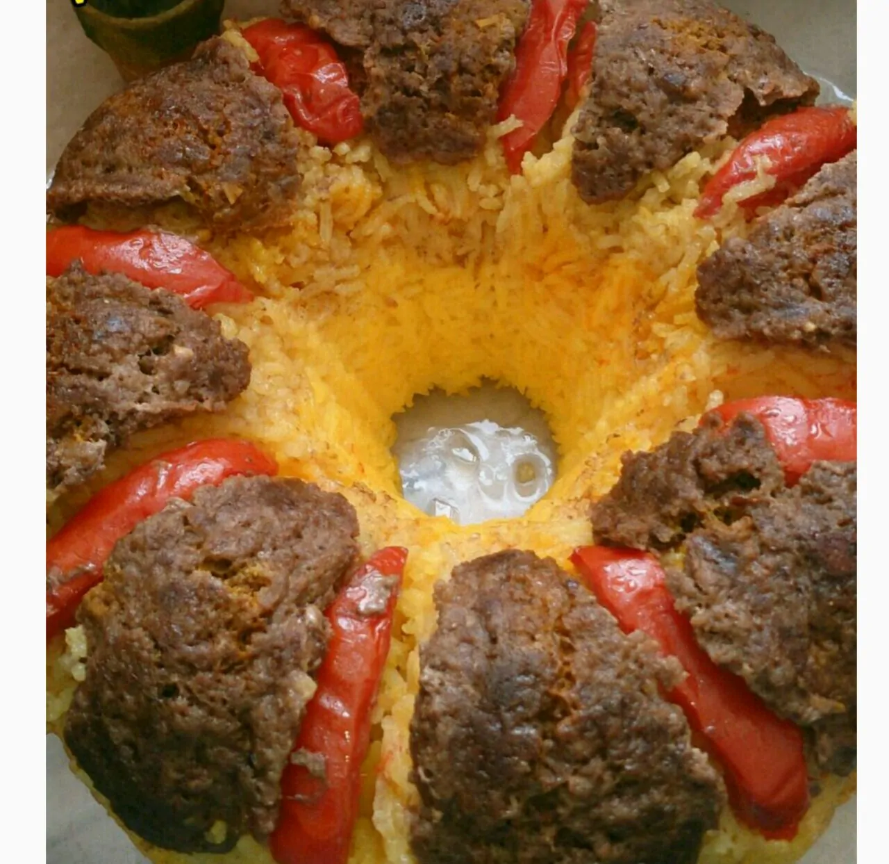 ته چین گوشت زعفرانی